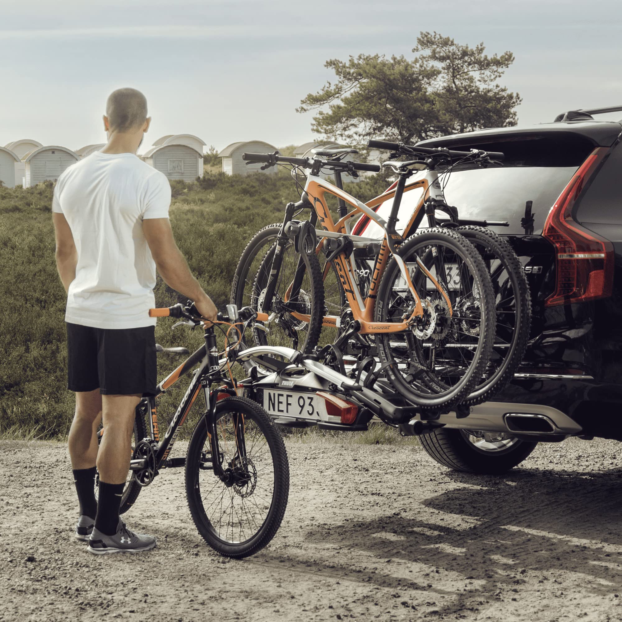 Thule VeloCompact 926 Fahrradträger Anhängerkupplung – für 3 Fahrräder, kompakt faltbar, abschließbar
